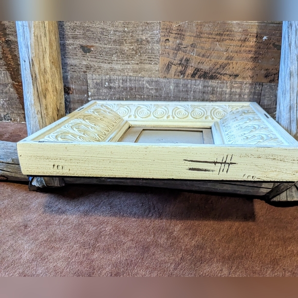 Antique White Color Distressed Metal Picture Frame - Picture 11 of 12